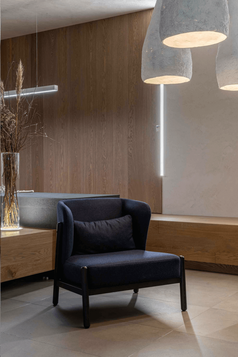 Katana lounge chair