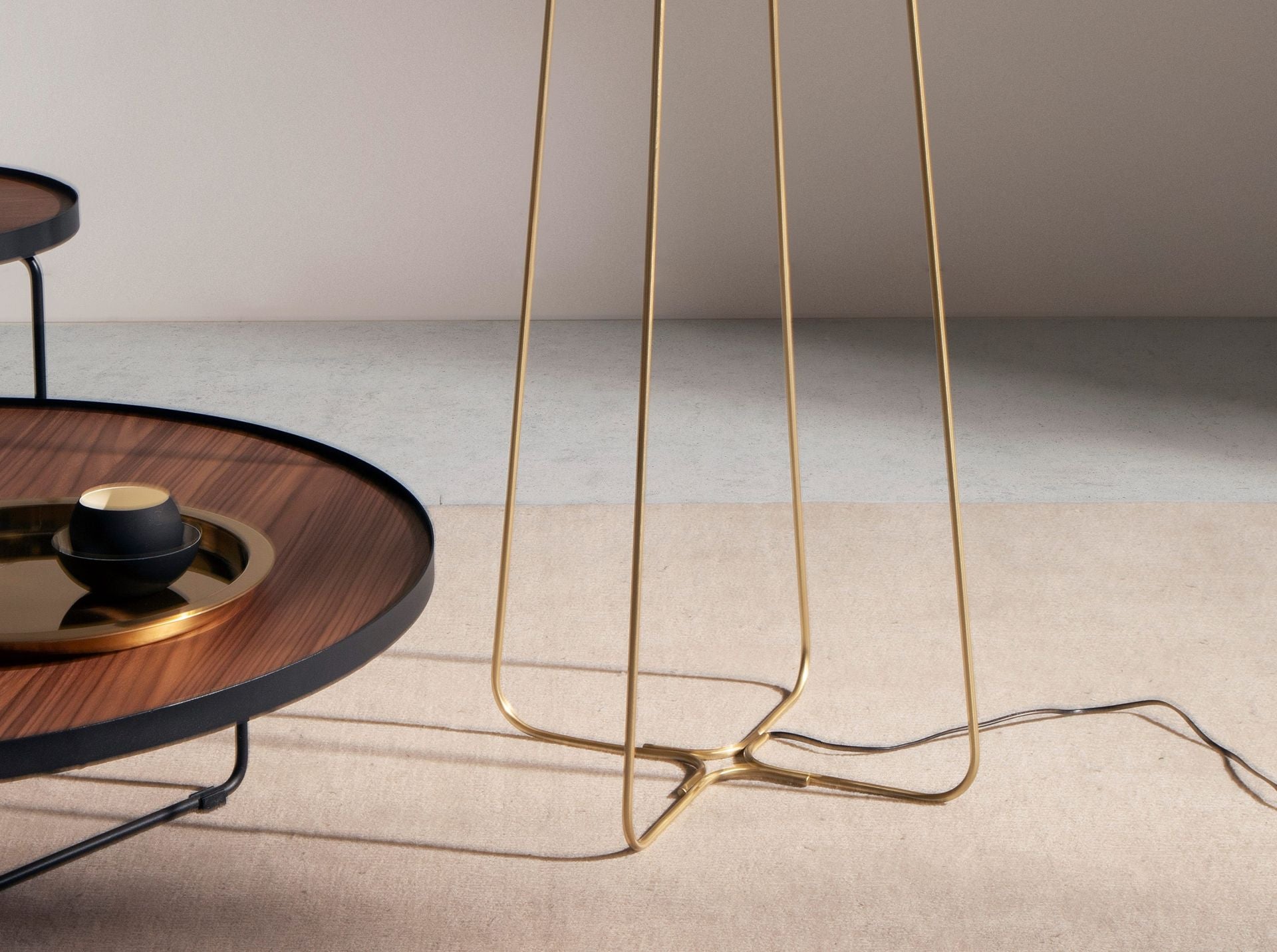 Floor Lamp Golden White S1