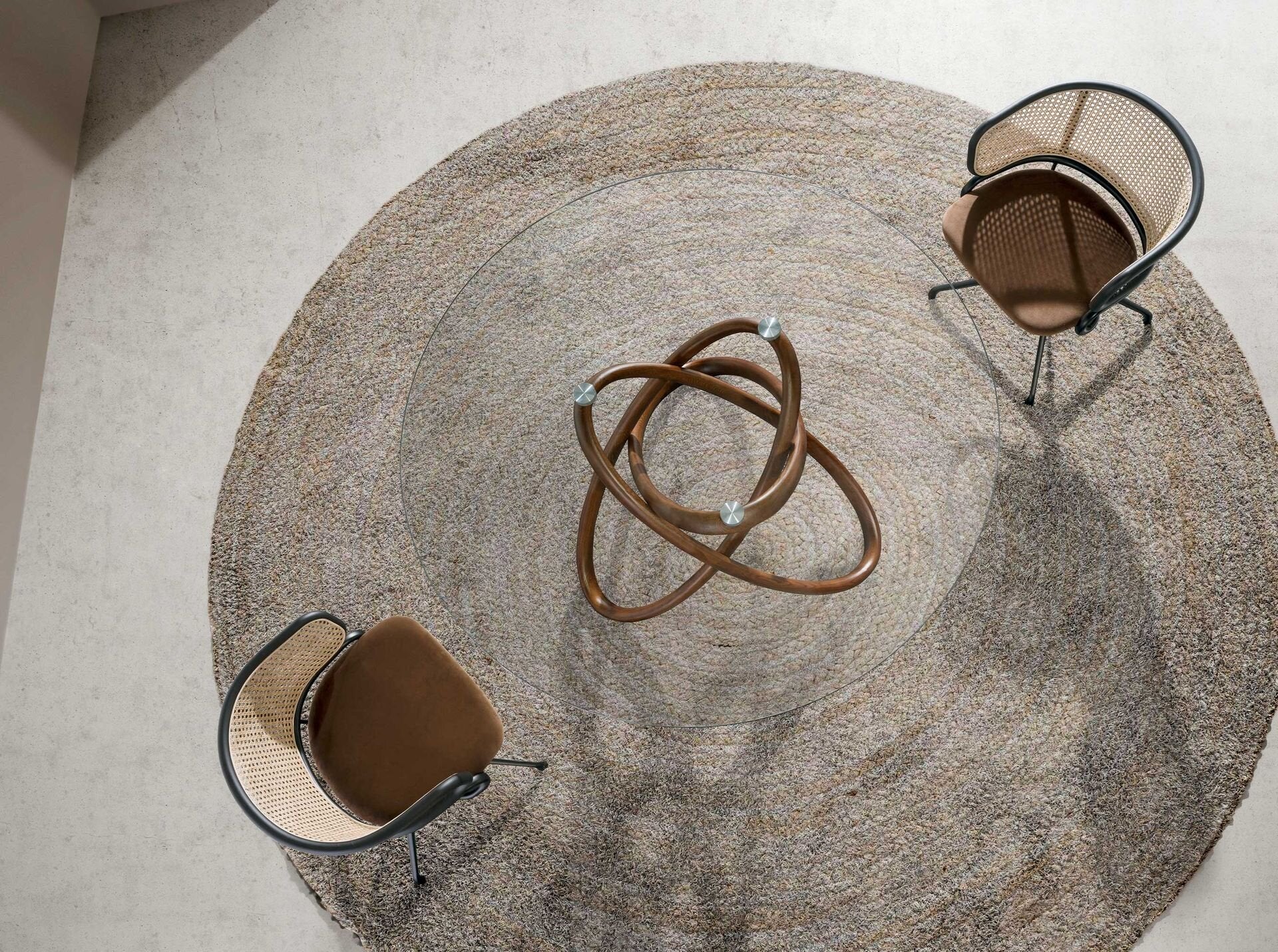 Round Dining Table