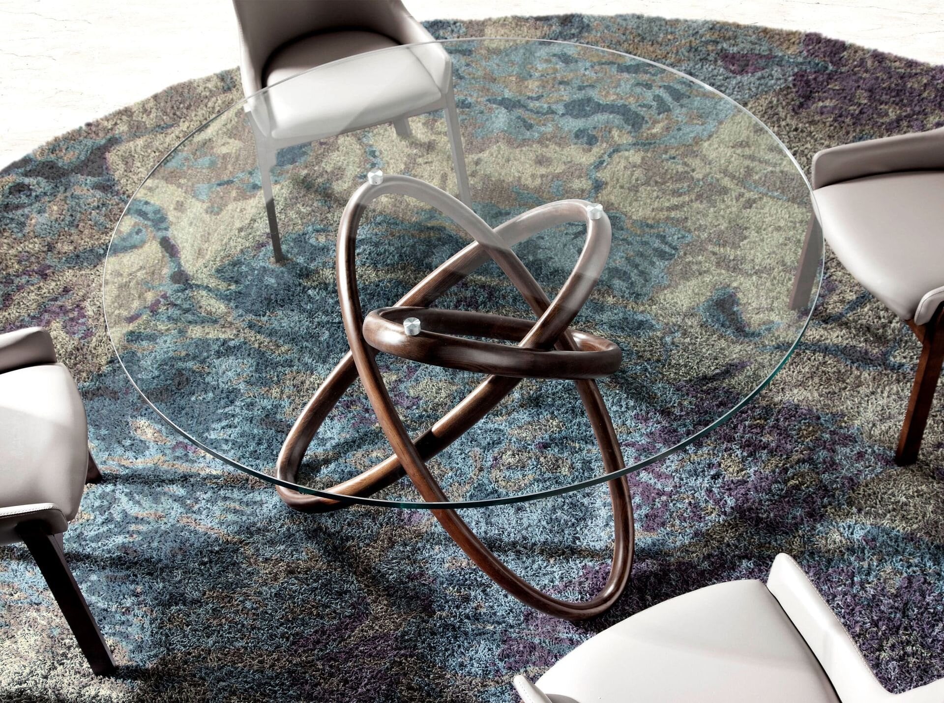 Round Dining Table