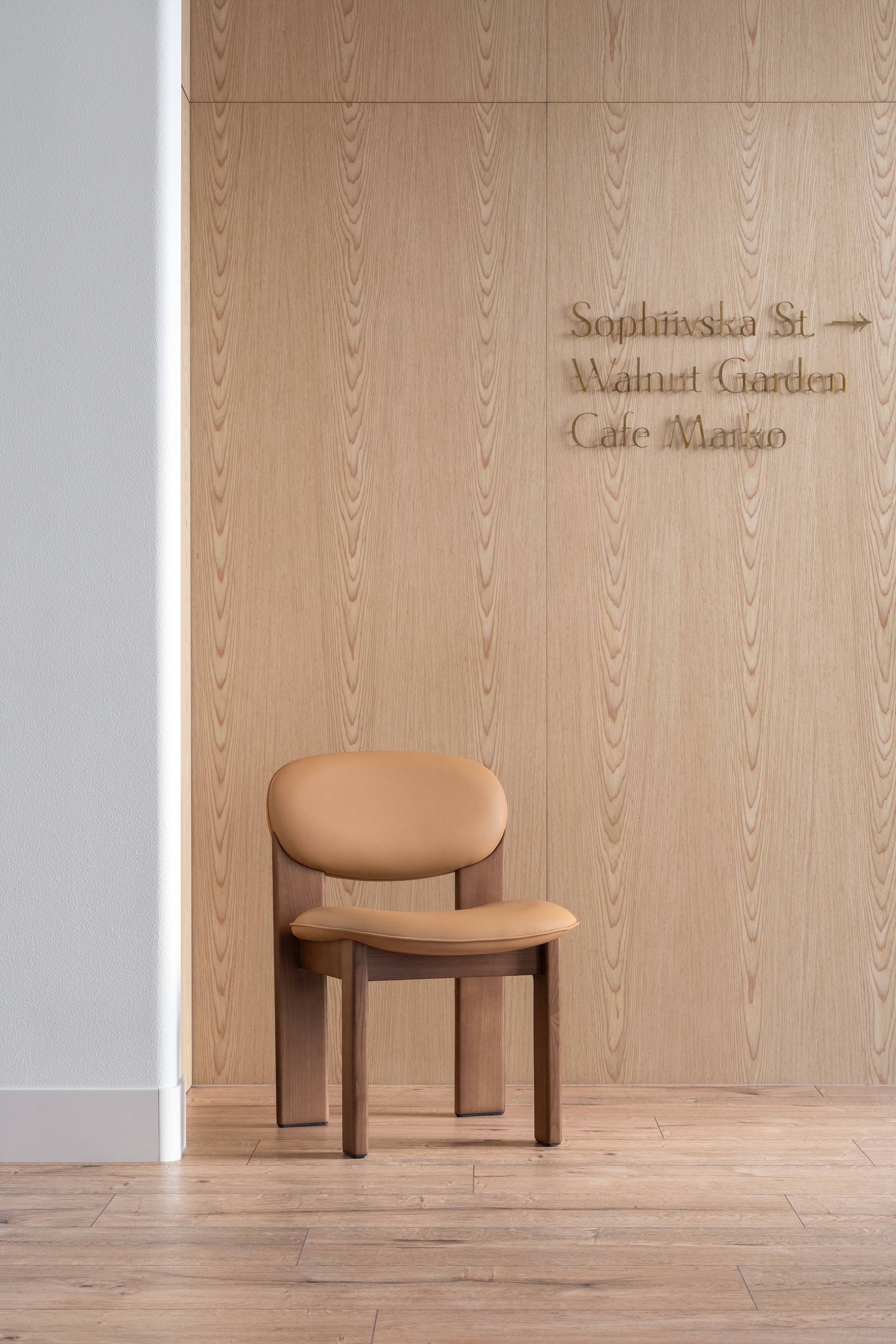 Archipen Chair In Leather