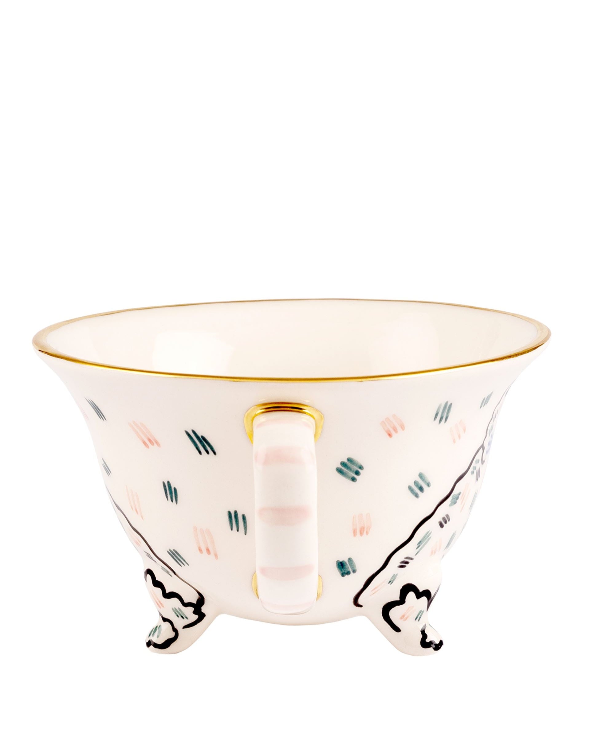 Ceramic cup with a kitten