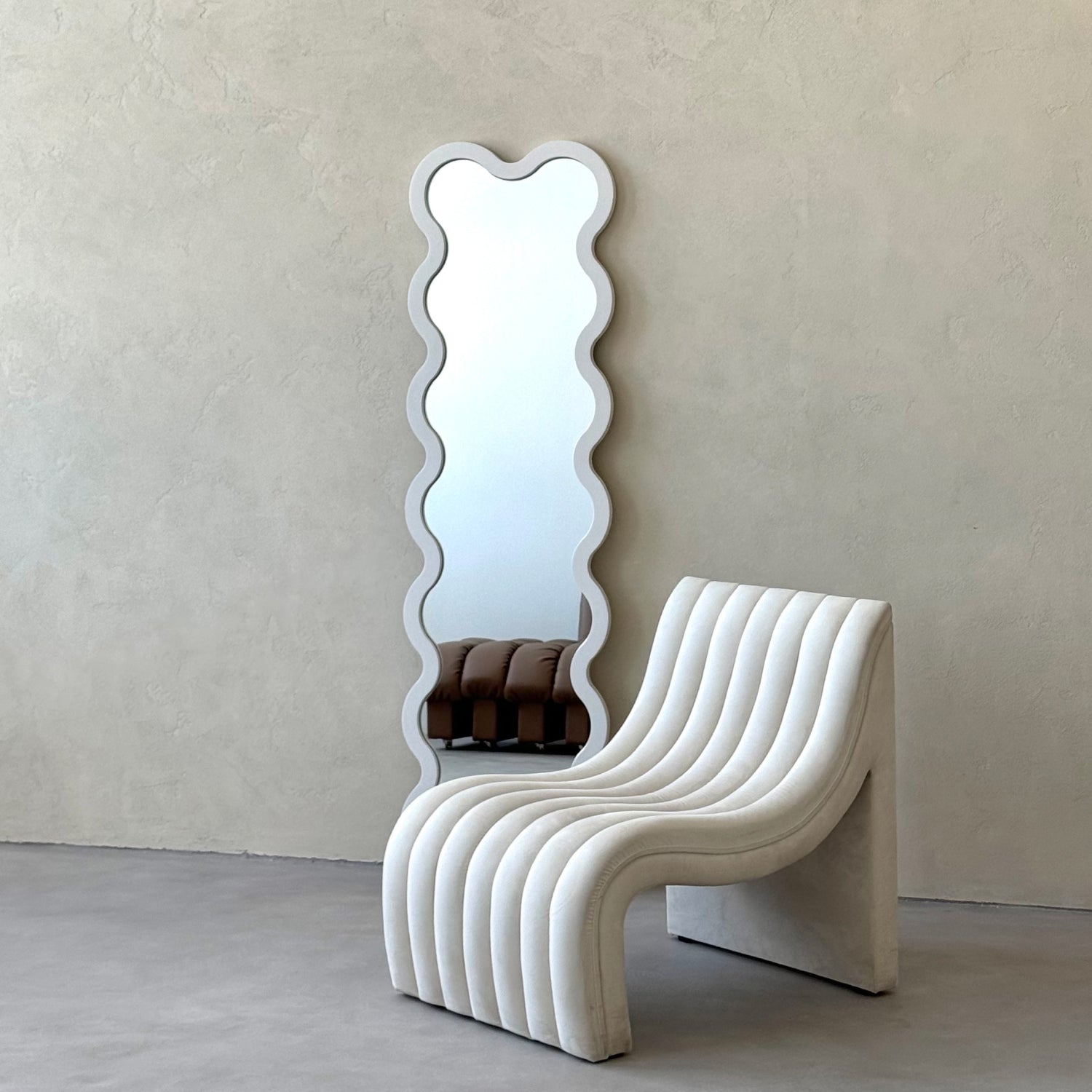 Hvyli Mirror 14