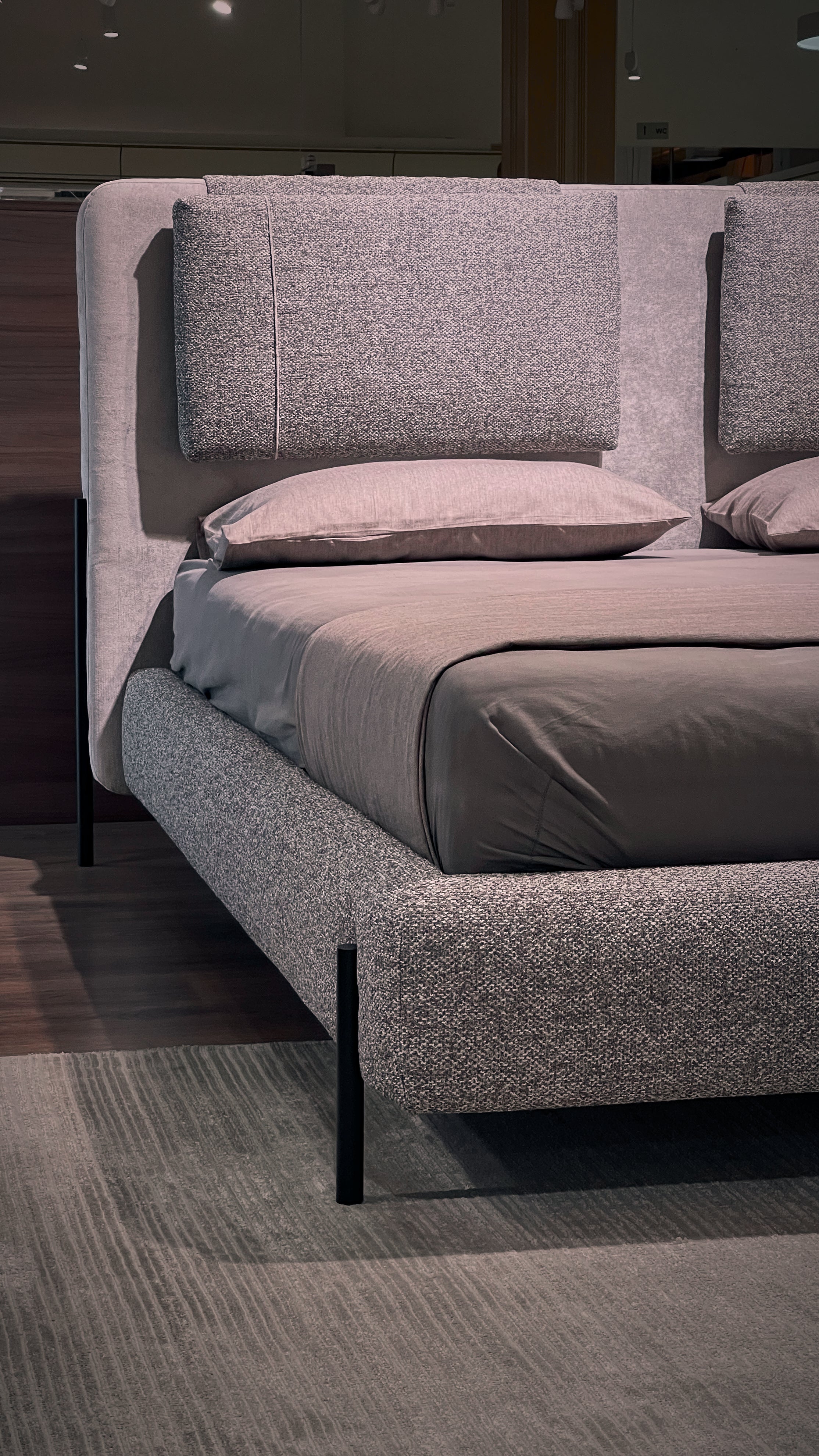 Larry Bed