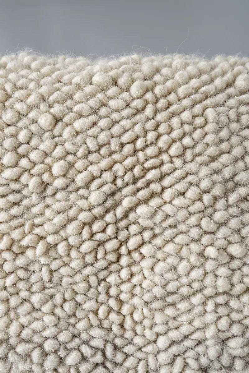 Cushion 012