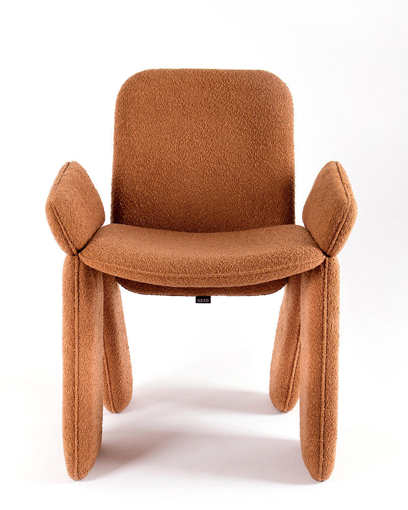 CUT lounge chair