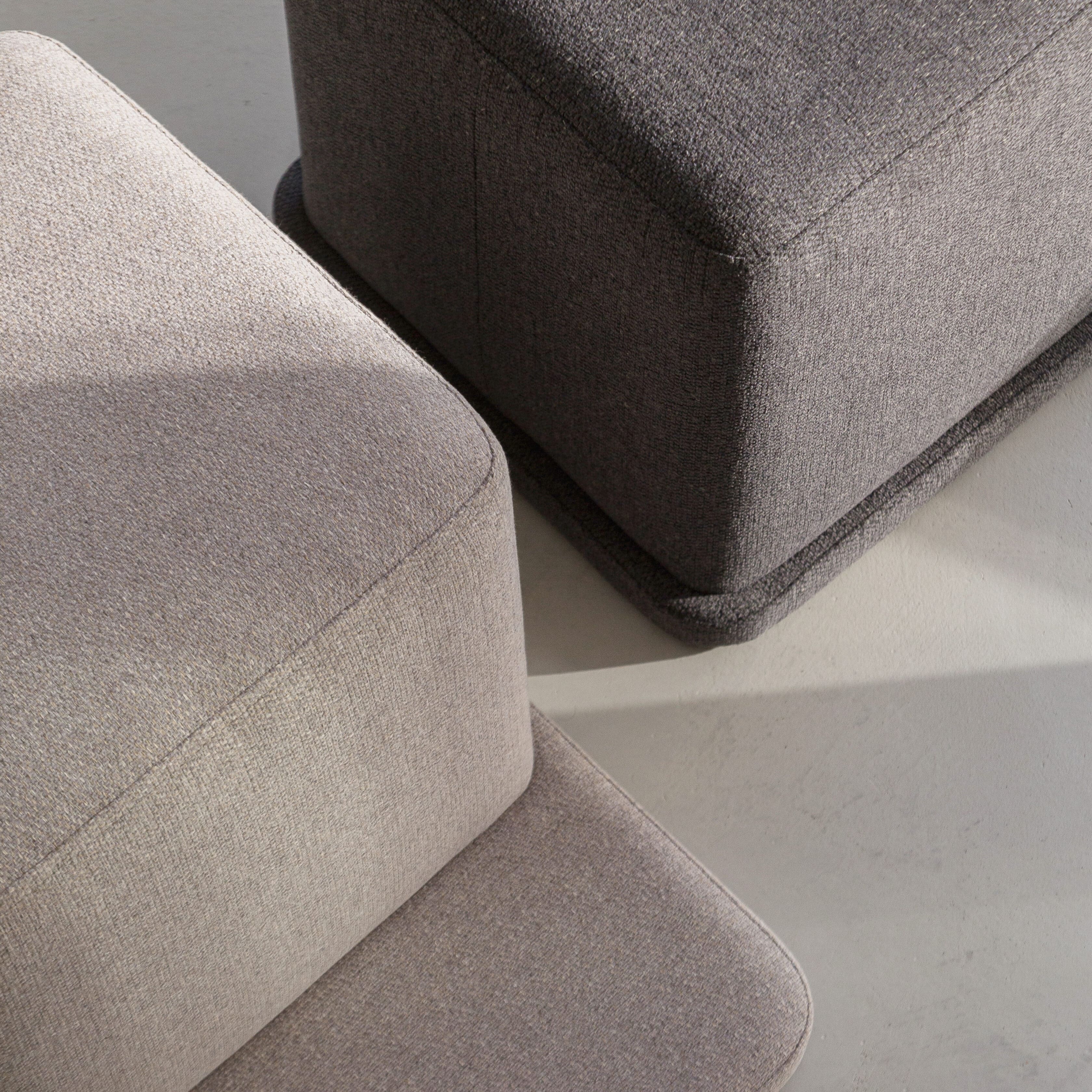 COAST Pouf