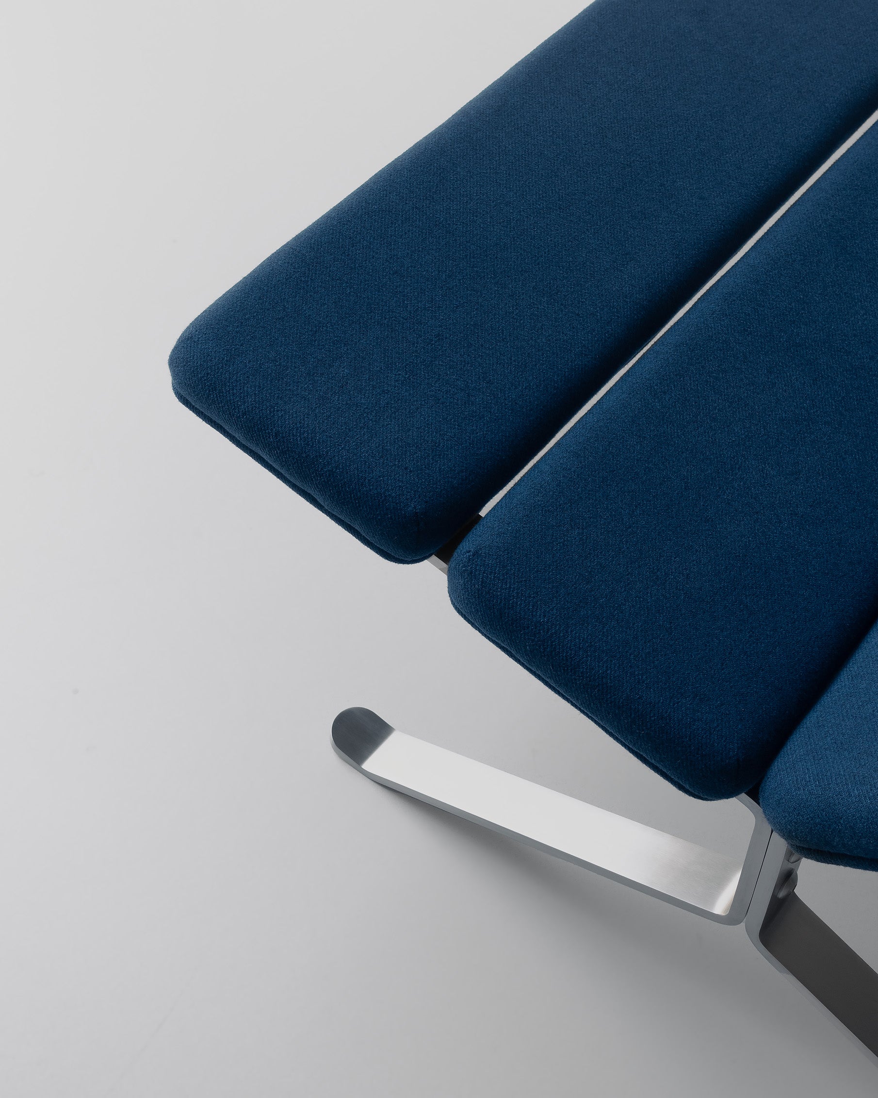 BL2 Lounge Chair