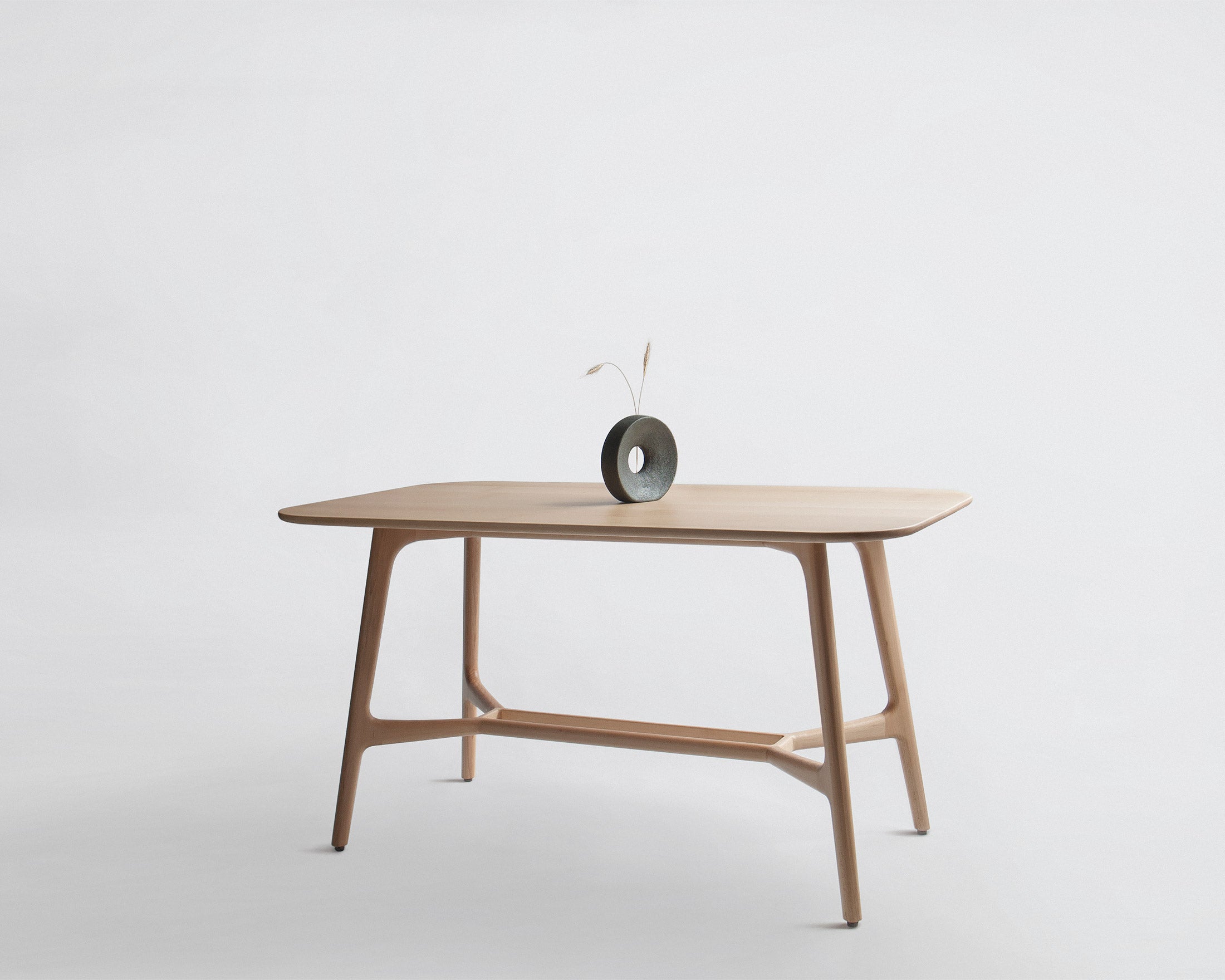 Dining table BR-2