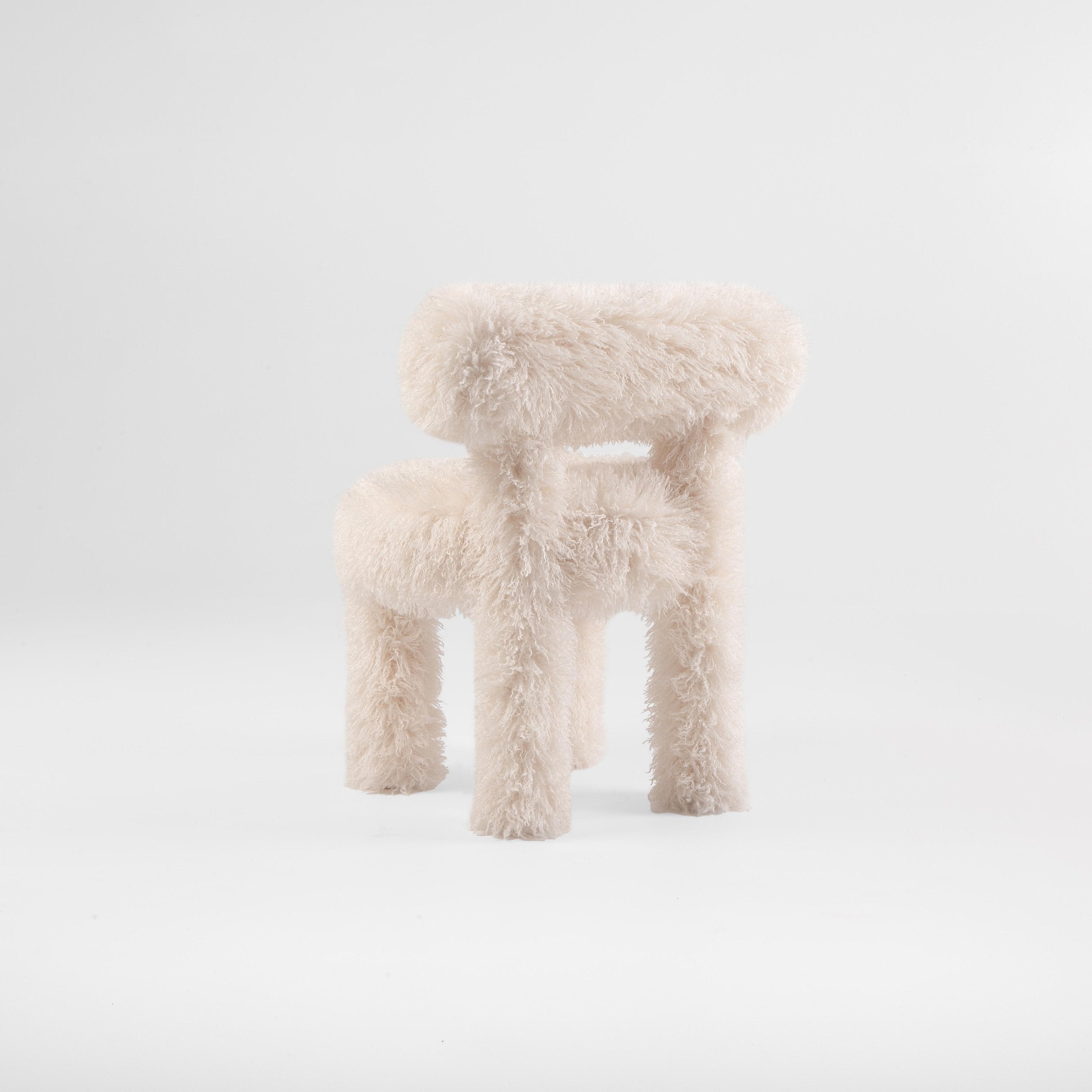 Chair Gropius CS1 Fluffy Edition