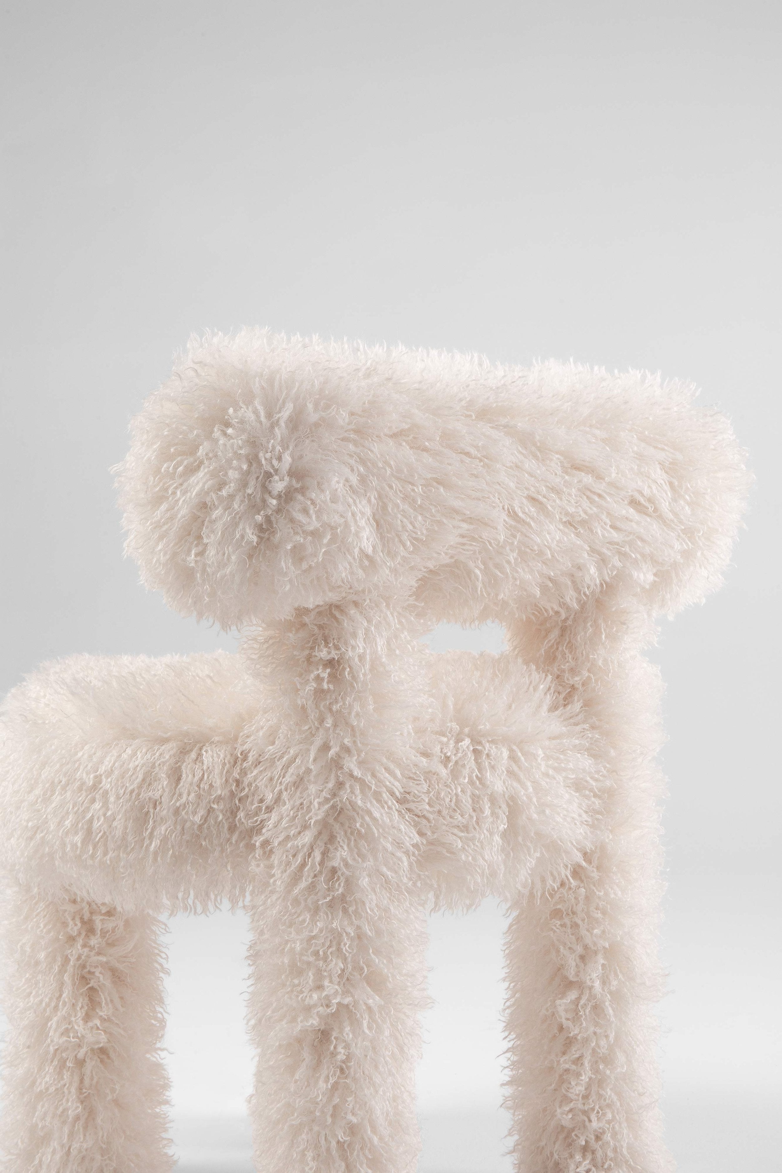 Chair Gropius CS1 Fluffy Edition