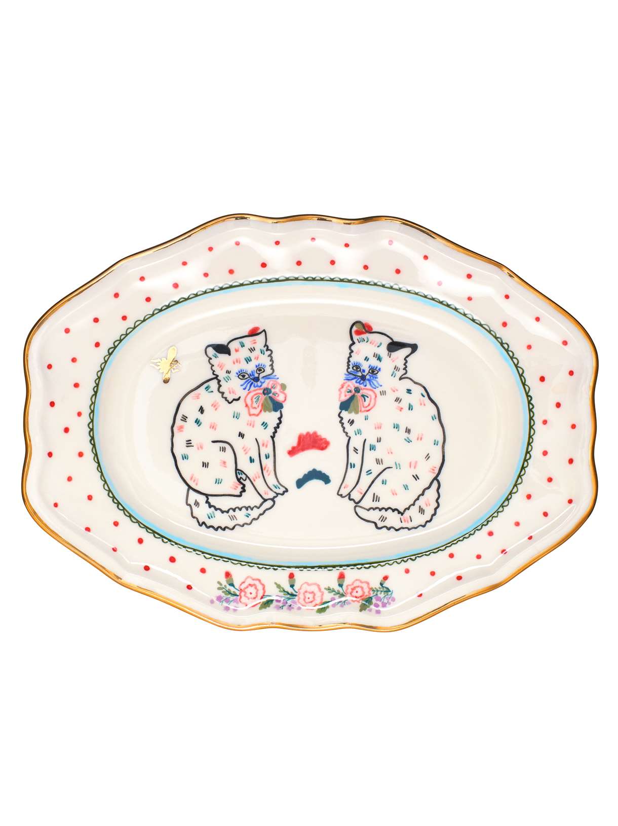 Oval plate with kittens