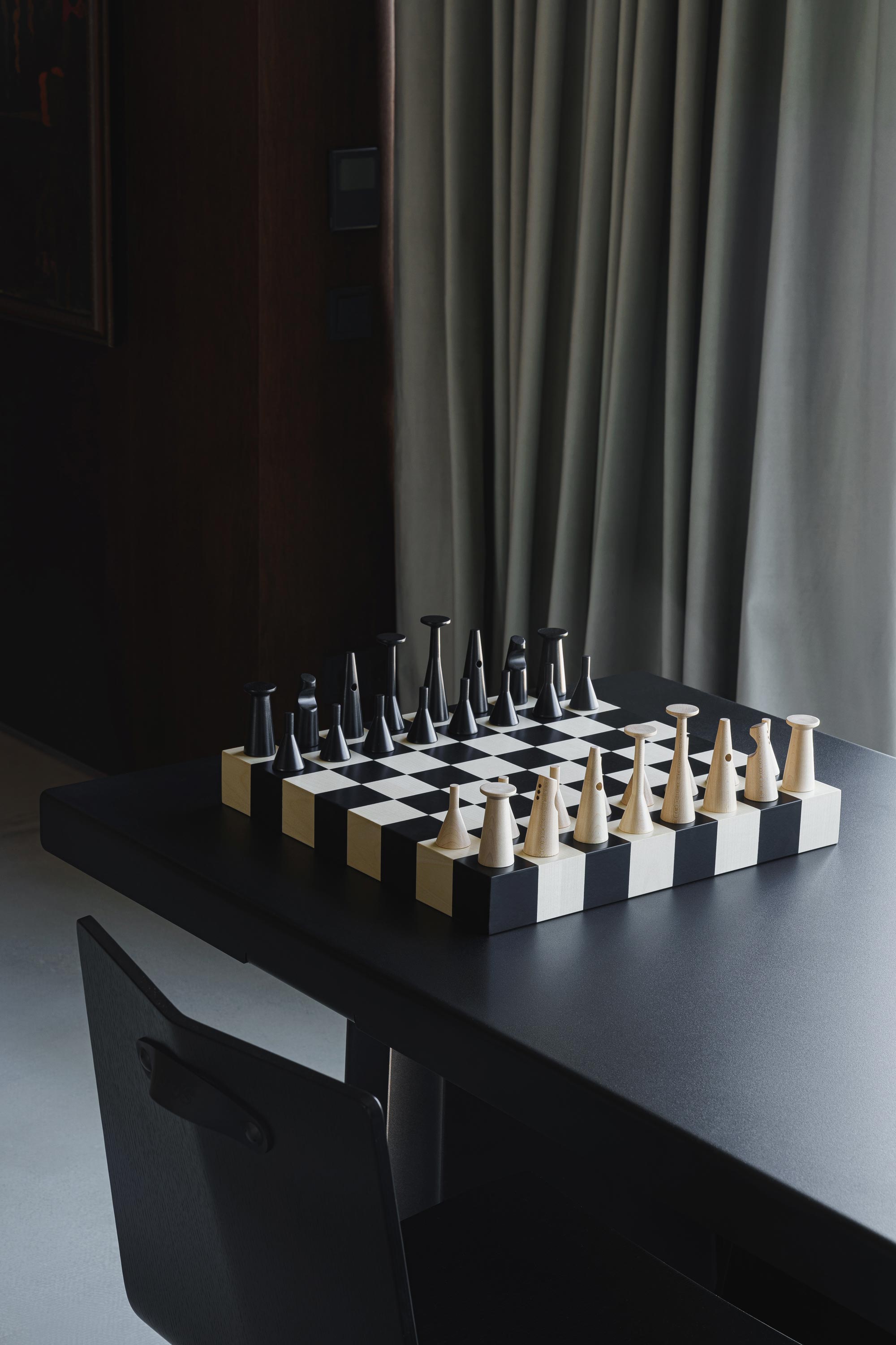 Maple wood chess